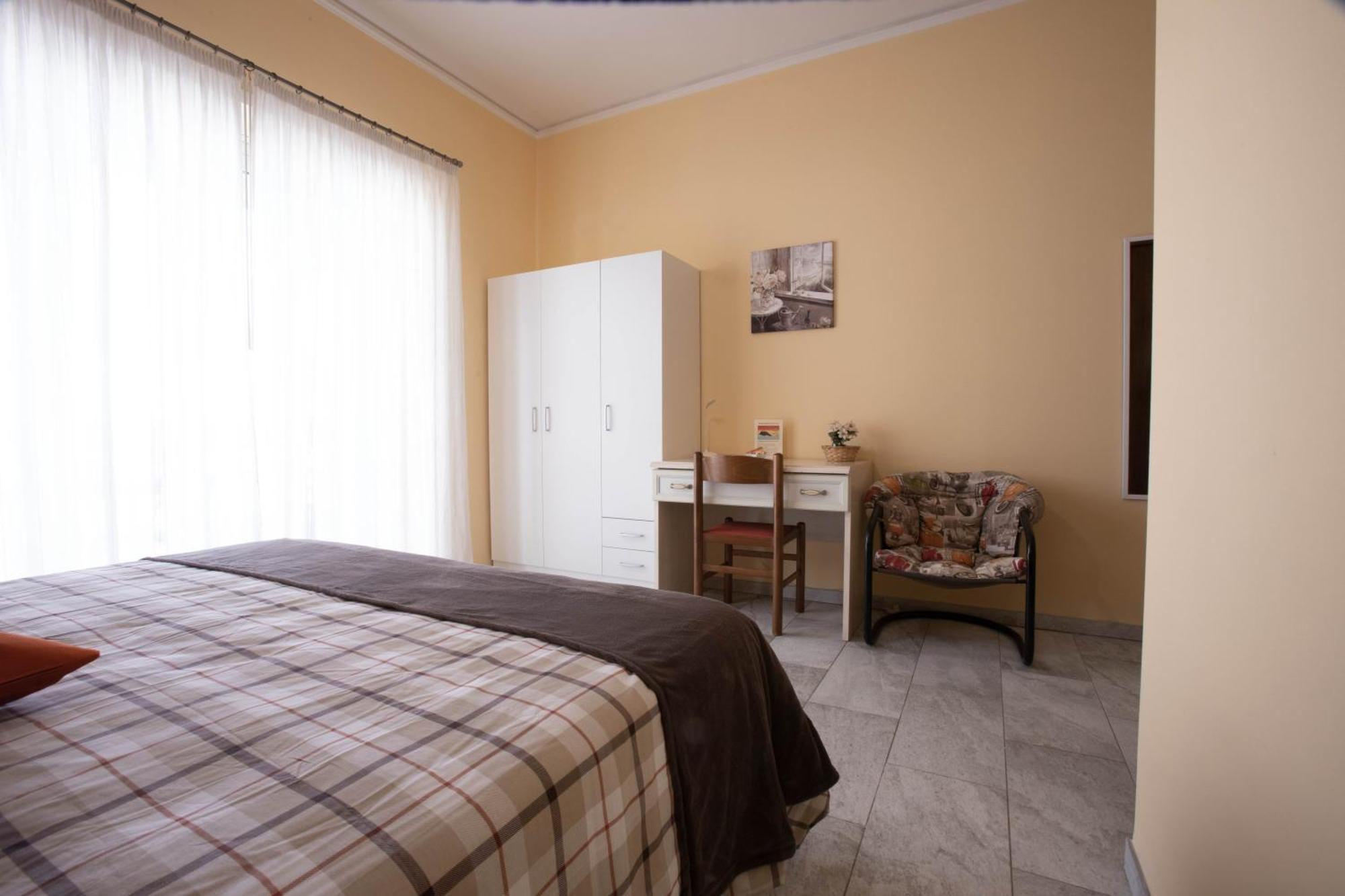 Etna Sea House Panzió Catania-Fontanarossai nemzetközi repülőtér Kültér fotó