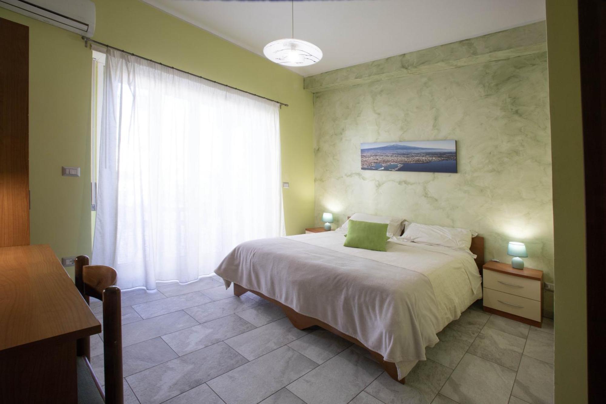Etna Sea House Panzió Catania-Fontanarossai nemzetközi repülőtér Kültér fotó