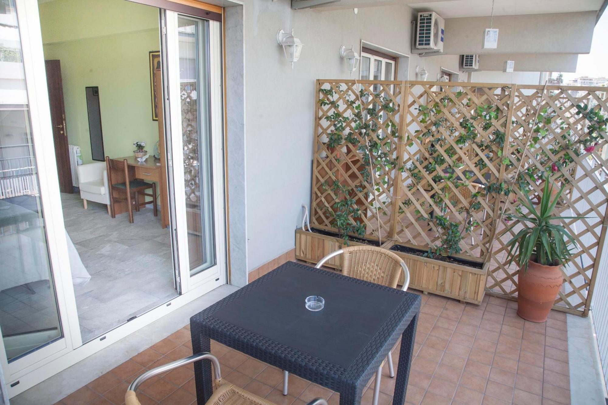 Etna Sea House Panzió Catania-Fontanarossai nemzetközi repülőtér Kültér fotó